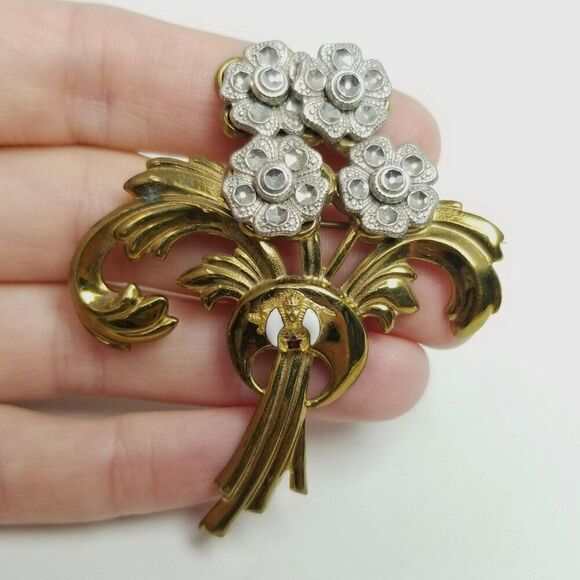 Vintage Brass & Cut Steel Floral Spray Brooch, Gold Tone Masonic Emblem Center - Picture 6 of 6